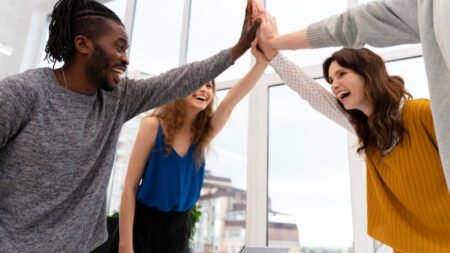 Comment intégrer un team building sur-mesure dans l’agenda d’un séminaire au Mans ?